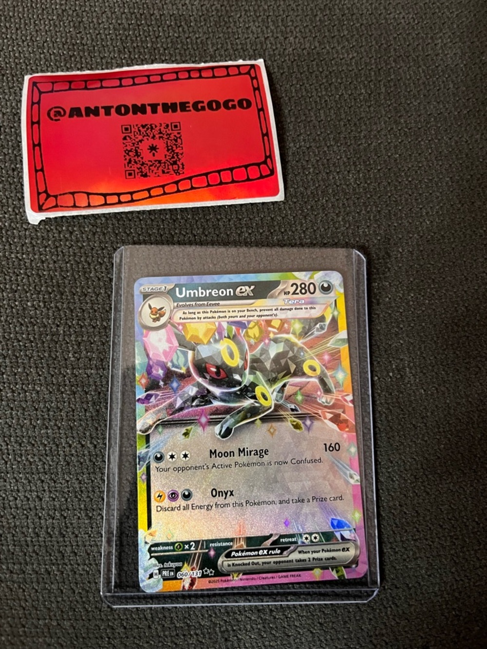 Pokemon Umbreon ex Holographic Trading Card - Black, Yellow, Multicolor